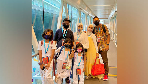 Cruising is an ideal multi-gen vacation for Noormah and her family.
